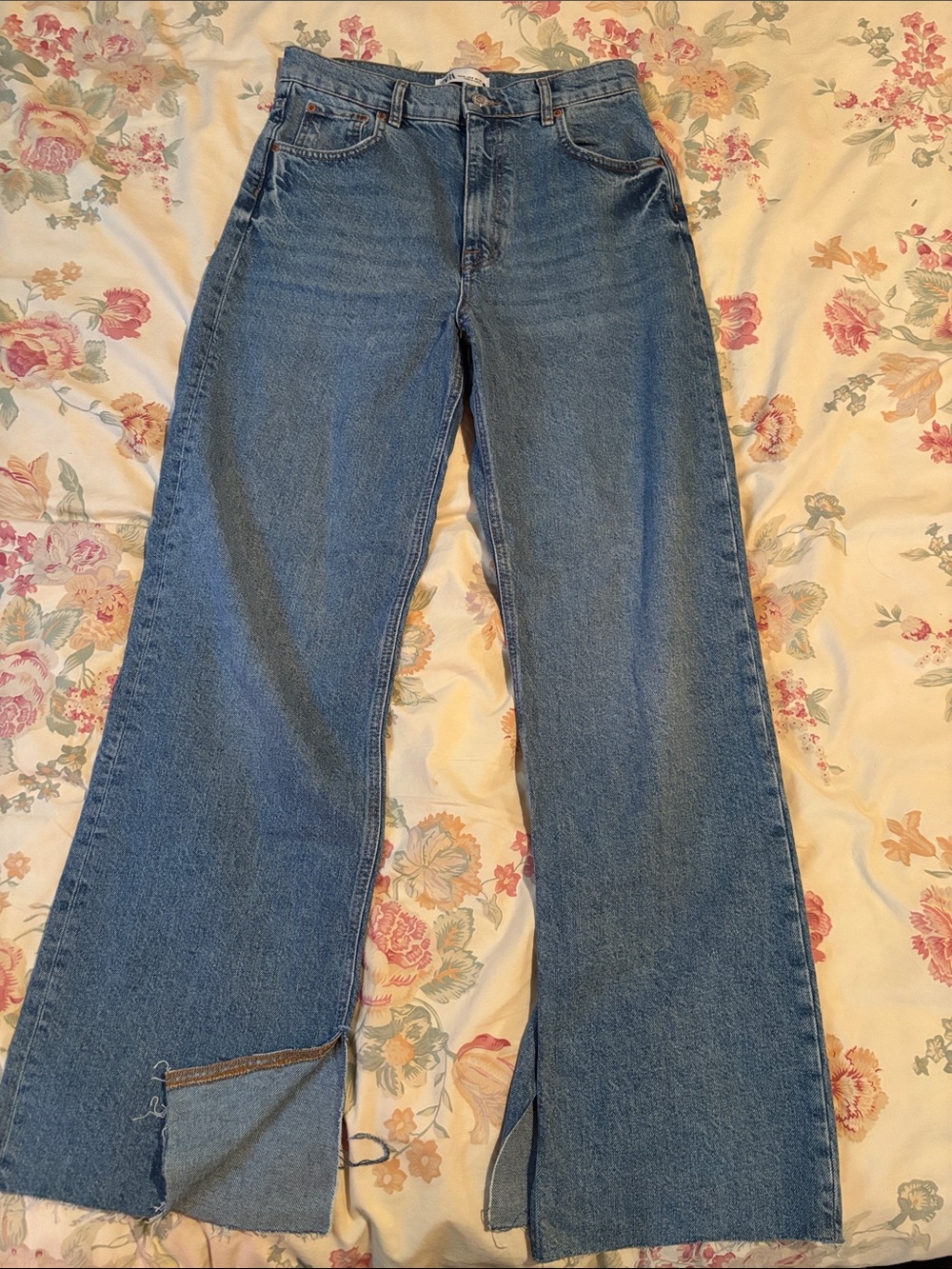 Zara Blue 90s full length jeans with Side Slits